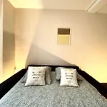 Spacieux, Climatise, Quartier Calme, Proche Chateau, Le Cocon De Joy Apartmán